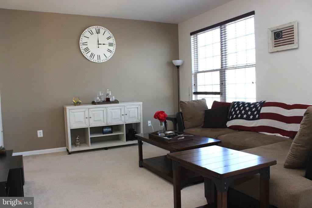 9886 Sounding Shore Ln - Photo 3 of 28