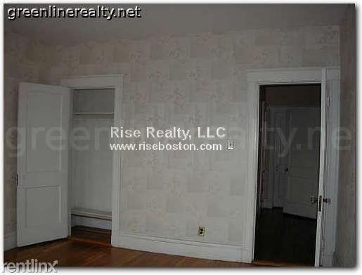 152 Winchester St - Photo 3 of 7