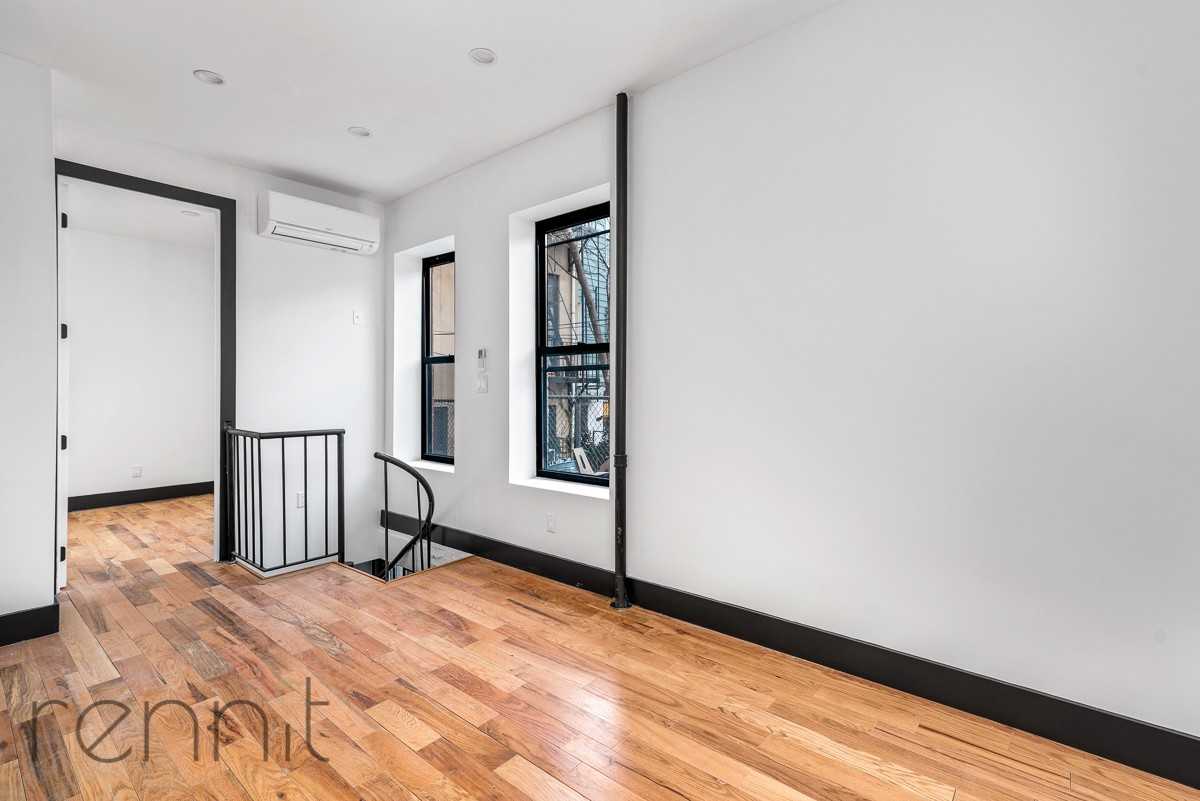 988 Bergen Street #103