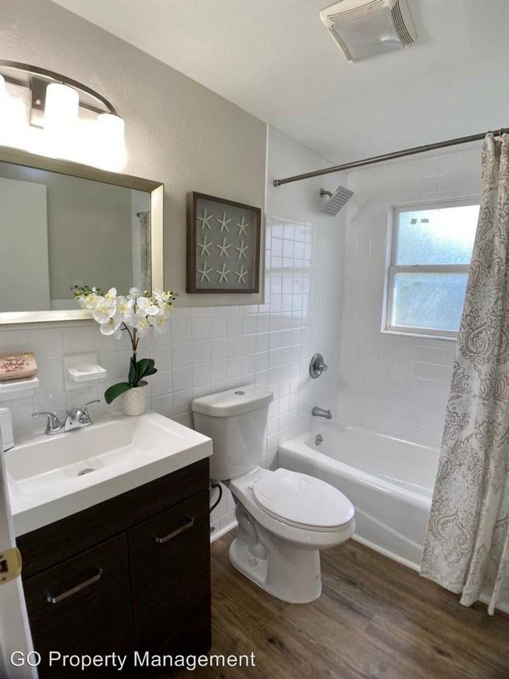 5934 20th St. - Photo 2 of 9