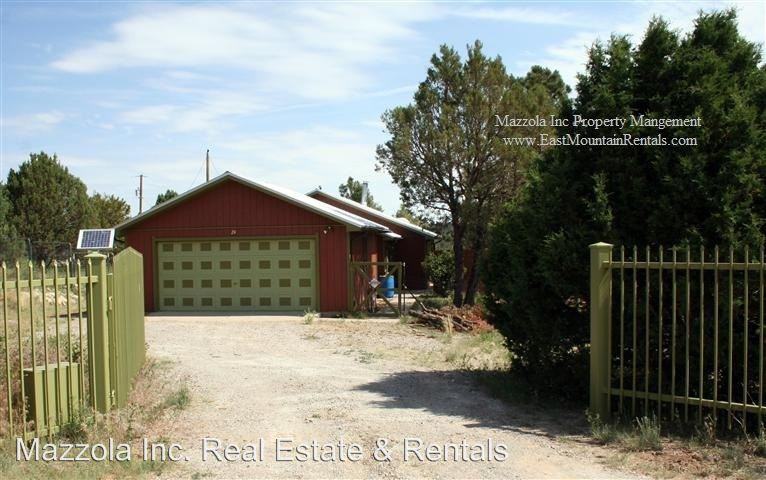 24 Fischer Ln - Photo 2 of 12