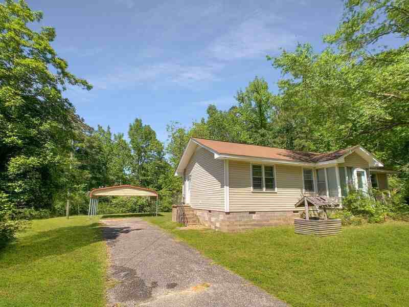 4016 Faucett Acres Road - Photo 2 of 18