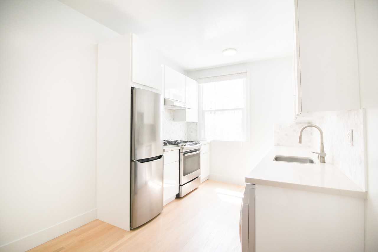 1431 Grove Street #2 - Photo 3 of 12