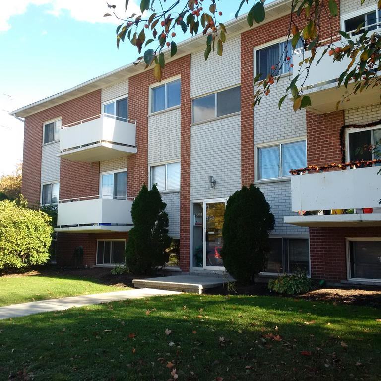 Speedvale Place Apartments 323 Speedvale Ave E, Guelph, ON N1E 1N4