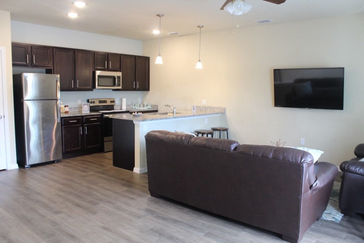 Melbourne Commons - Photo 4 of 8