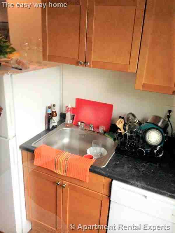 148 5th St #6 - Photo 2 of 12