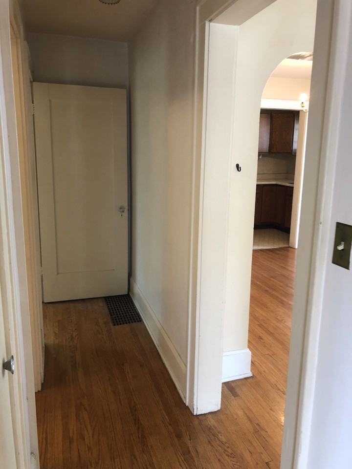 1015 E Loren St - Photo 3 of 9