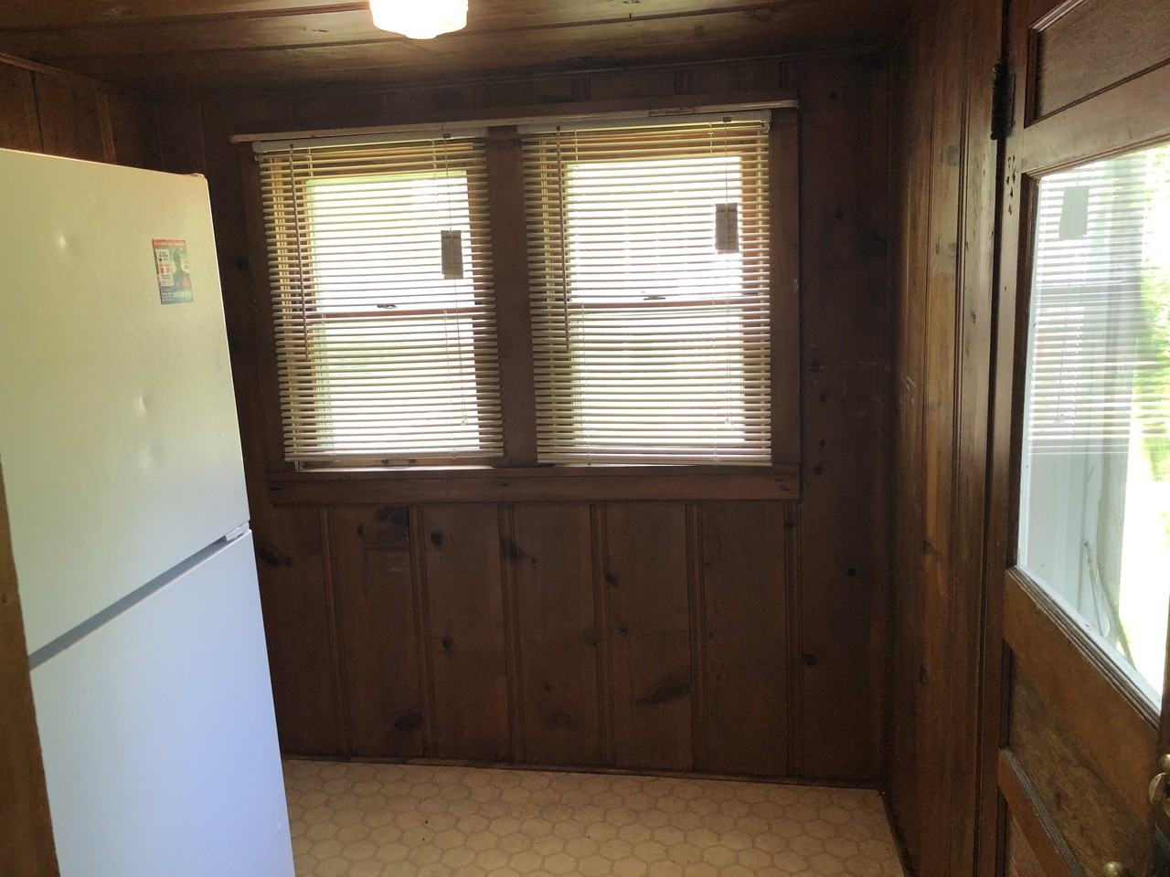 1015 E Loren St - Photo 6 of 9