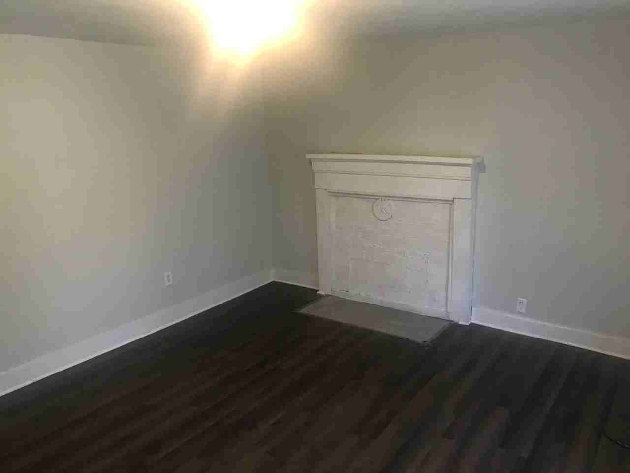 5240 Dorsey St - Photo 3 of 8