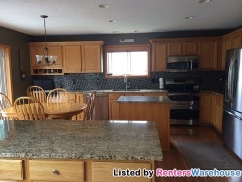 16808 Interlachen Blvd - Photo 2 of 10