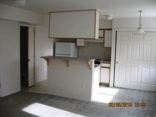 3034 SW Corbeth Ln - Photo 3 of 8