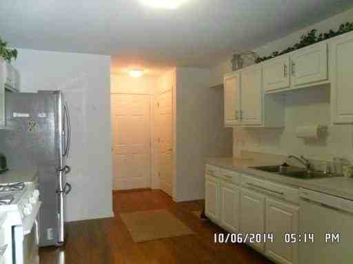 1031 Old Leake Ct - Photo 3 of 7