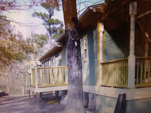 1051 Bond Rd - Photo 2 of 5