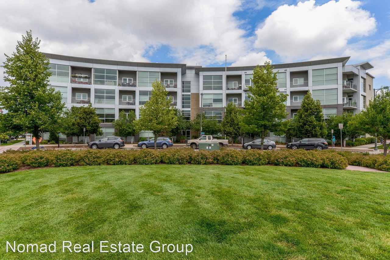 2958 Syracuse St #416