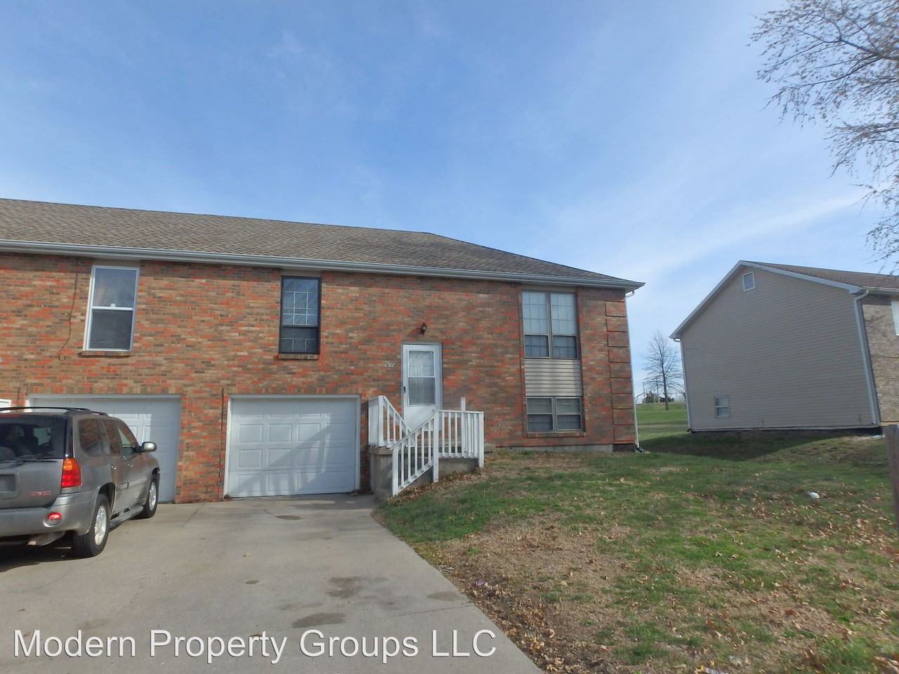 4385-87 Santa Anna Dr - Photo 2 of 2