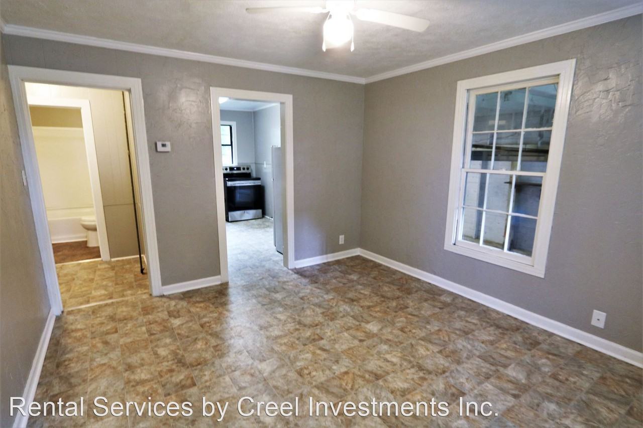2130 12th St - Photo 2 of 7