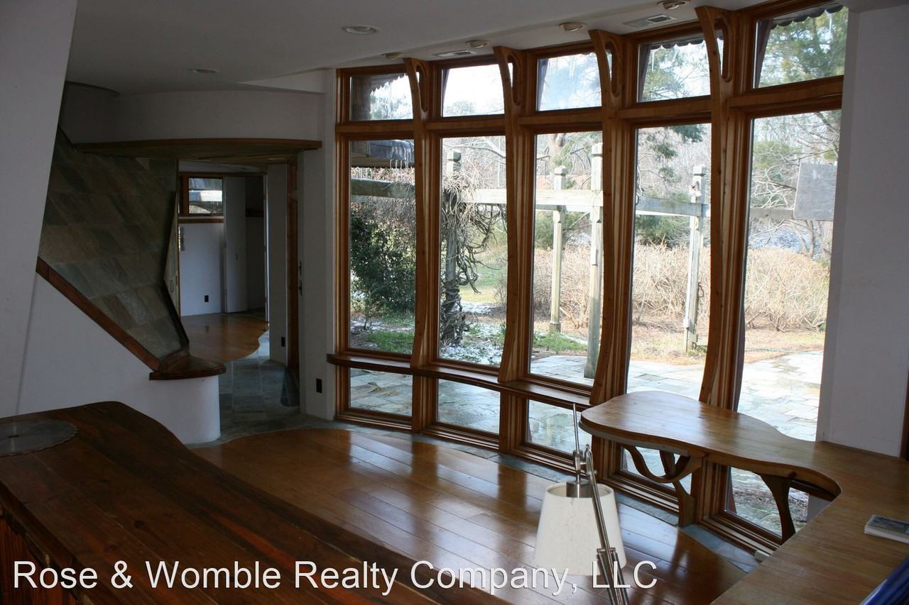 1976 Munden Point Road - Photo 3 of 6