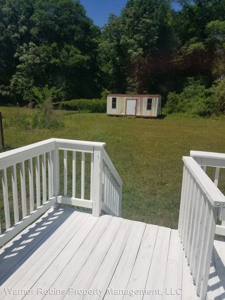 1611 Newell Rd - Photo 2 of 15