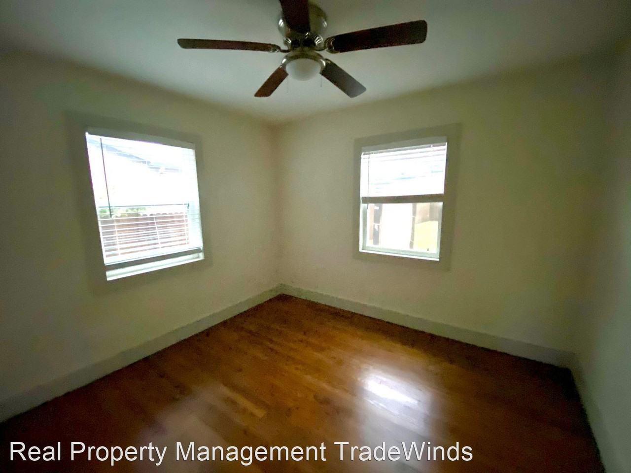 1411 34th Ave N - Photo 3 of 18