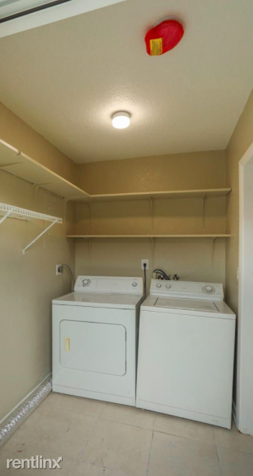 2656 Sw 31st Ct #2654 - Photo 2 of 8