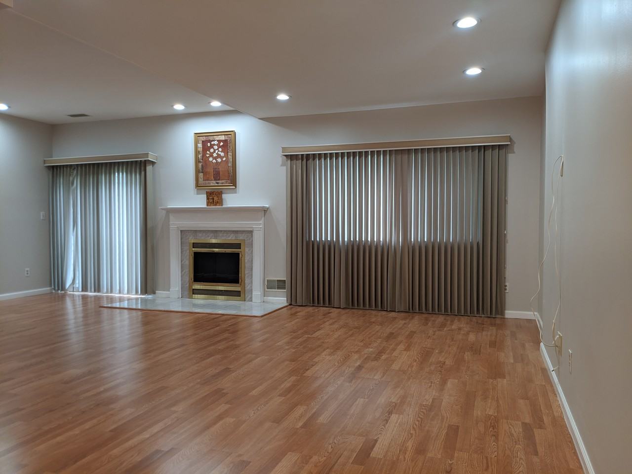 Castle Castle Ridge Drive - Photo 2 of 19