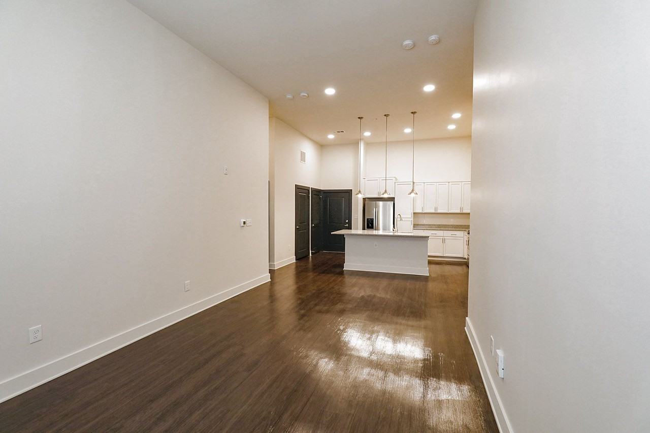 Town Park Lofts - Photo 7 of 10