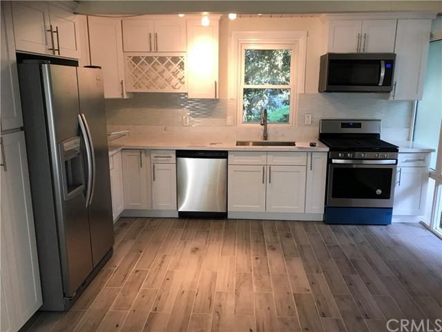 32 Brocadero Pl - Photo 2 of 6