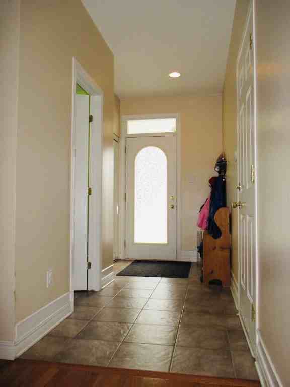 328 Parkin Circle Apartments in Blossom Park, Ottawa, ON K1T 4G6 Zumper