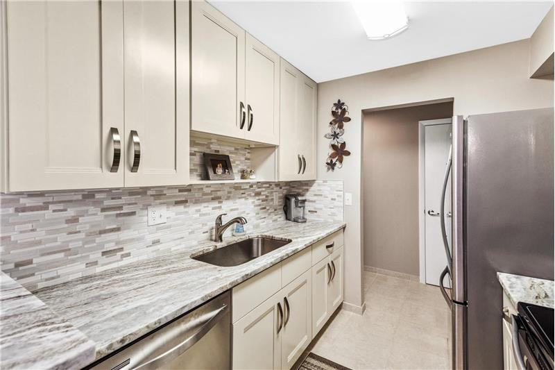 125 Shore Court #104A