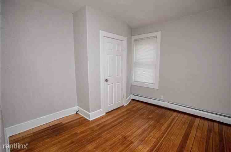 64 Pleasant St 3 - Photo 2 of 9