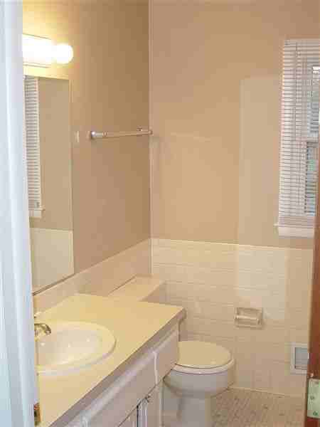 1741 Chief Okemos Circle Apartments - Photo 3 of 22