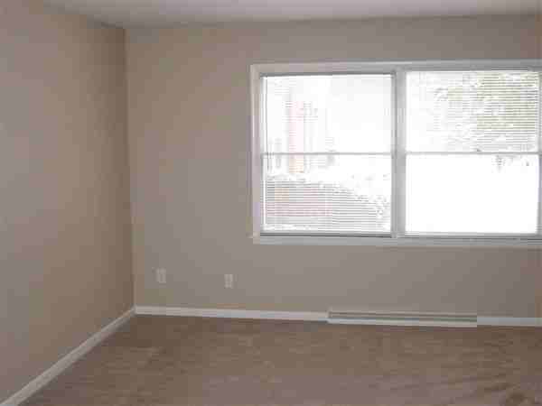 1741 Chief Okemos Circle Apartments - Photo 2 of 22