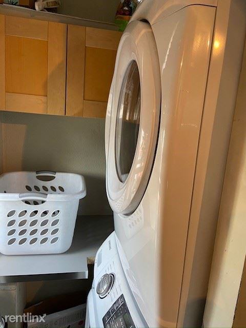 34 Beacon St. 3 - Photo 2 of 8