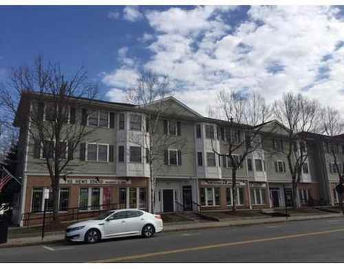 719 Washington Street #1 - Photo 3 of 4