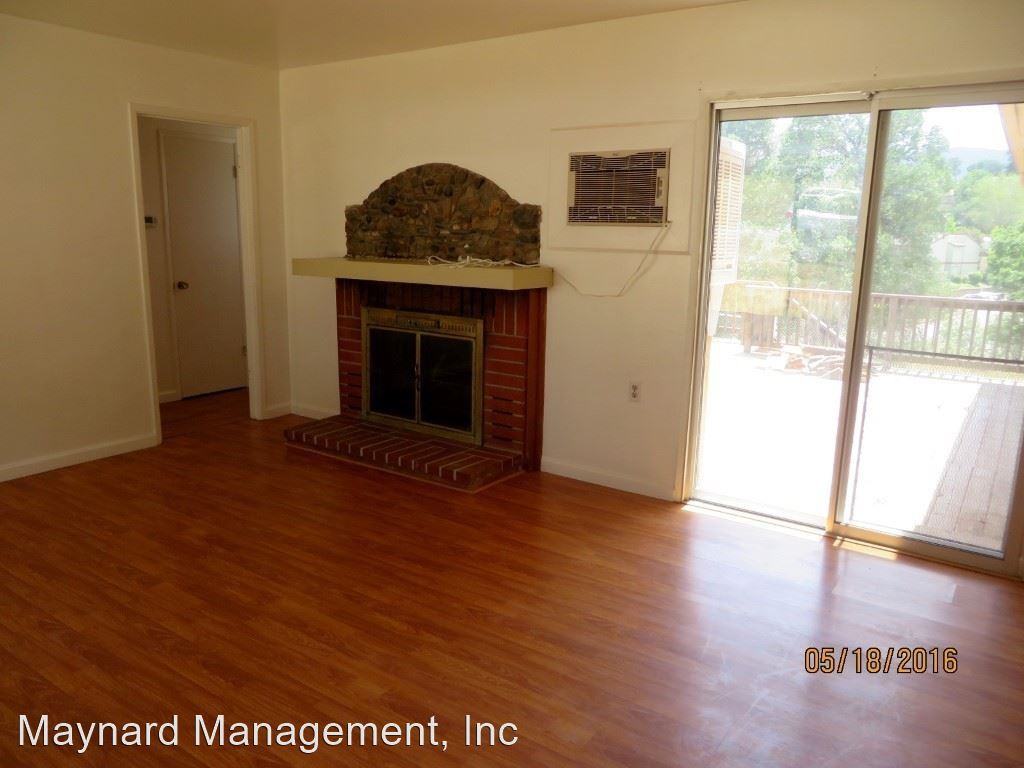 484 Marshall Ave. - Photo 2 of 12