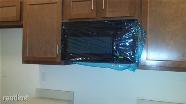 Jefferson Crossings Luxury Condominiums - Photo 2 of 4