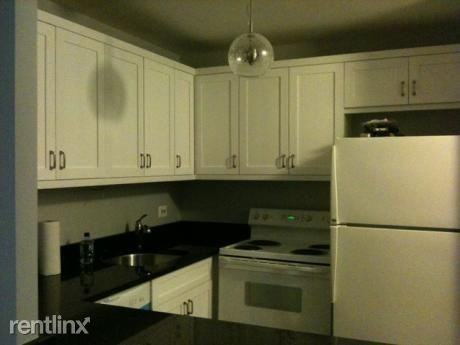 Newberry Plaza - Photo 2 of 10