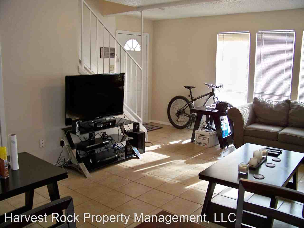 2800 Wayside - Photo 2 of 5