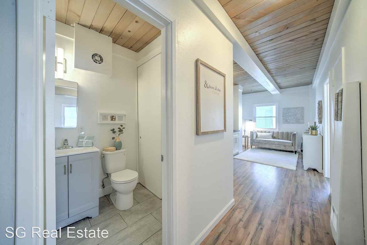 2521 Regent Street - Photo 3 of 8