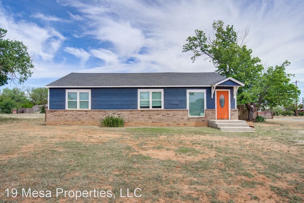 207 E Fifth - Photo 2 of 27