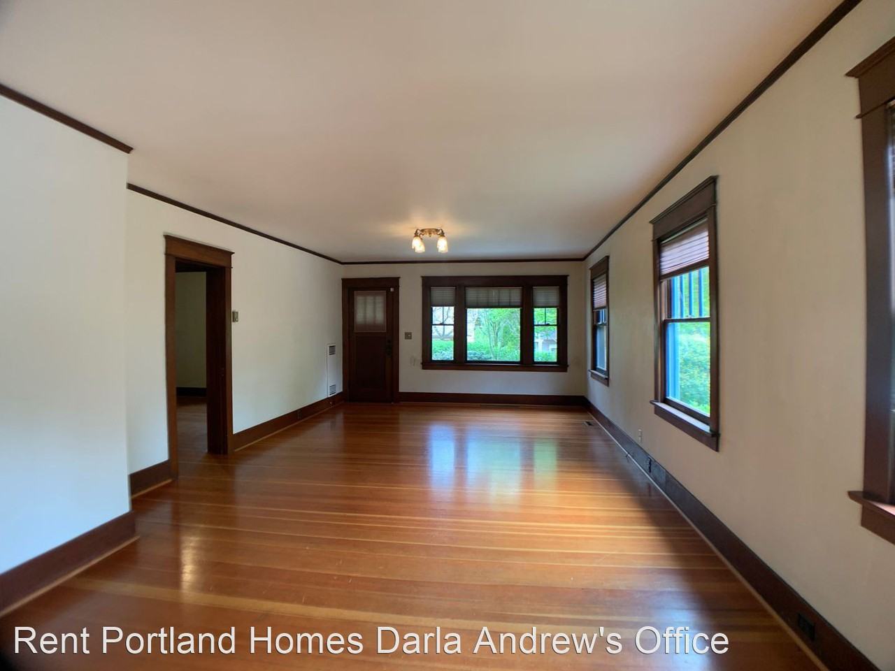 228 Furnace Street - Photo 3 of 31