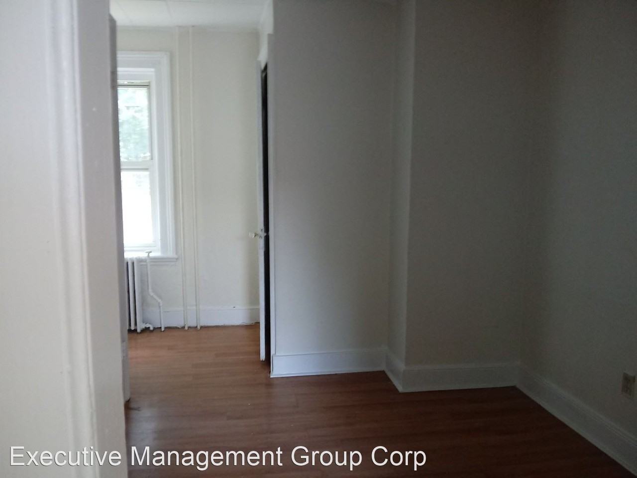 88 Clinton St - Photo 2 of 4