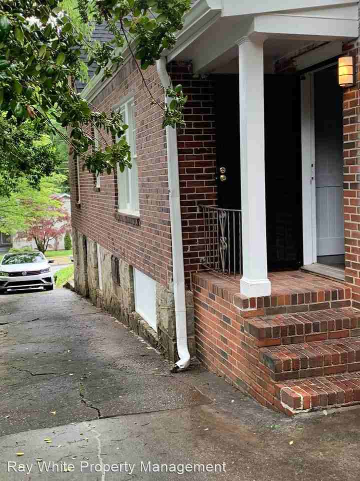 1739 Sylvan Road - Photo 3 of 22