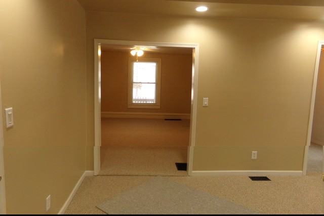 624 South Water Street - Photo 3 of 9