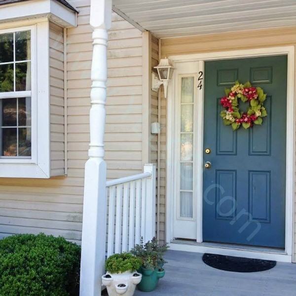 24 Linda Ln - Photo 2 of 6