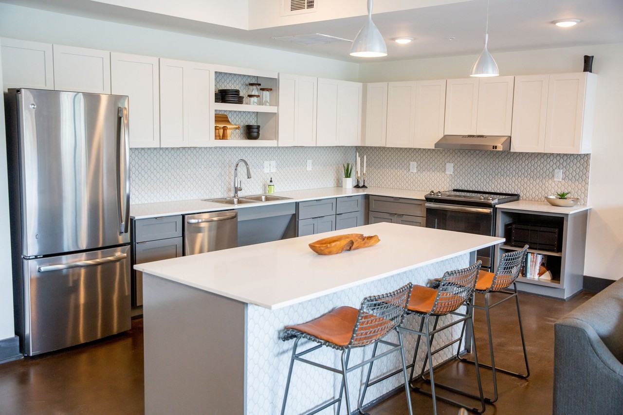 Belcourt Park 1710 Belcourt Ave, Nashville, TN 37212 Apartment for