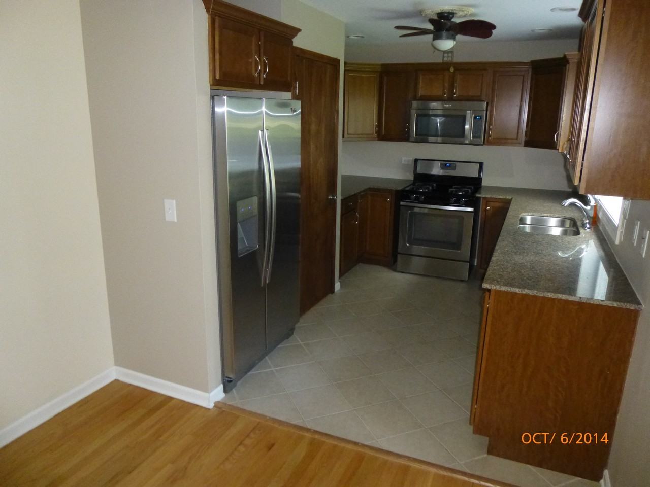 1127 Crimson Ct - Photo 2 of 16