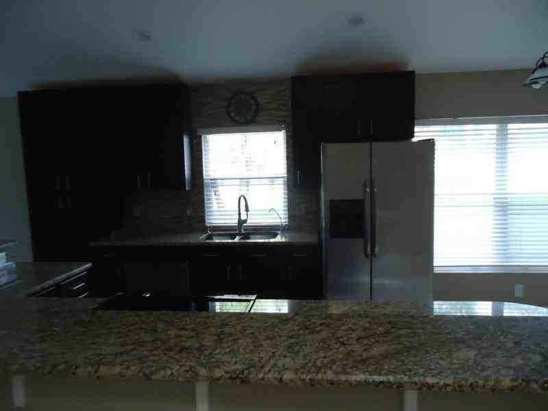 562 Sw St Martins Cove - Photo 3 of 17