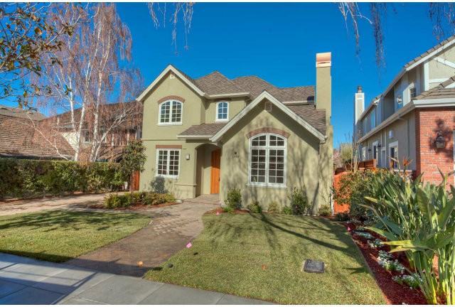 1448 Cabrillo Avenue - Photo 3 of 19