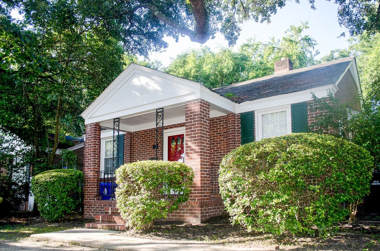679 Savannah Highway - Photo 2 of 18